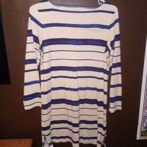 Long , long sleeve shirt